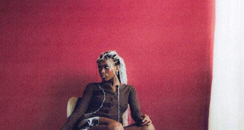Ausschnitt aus dem Cover von Hannah Jadagus Album „Describe“