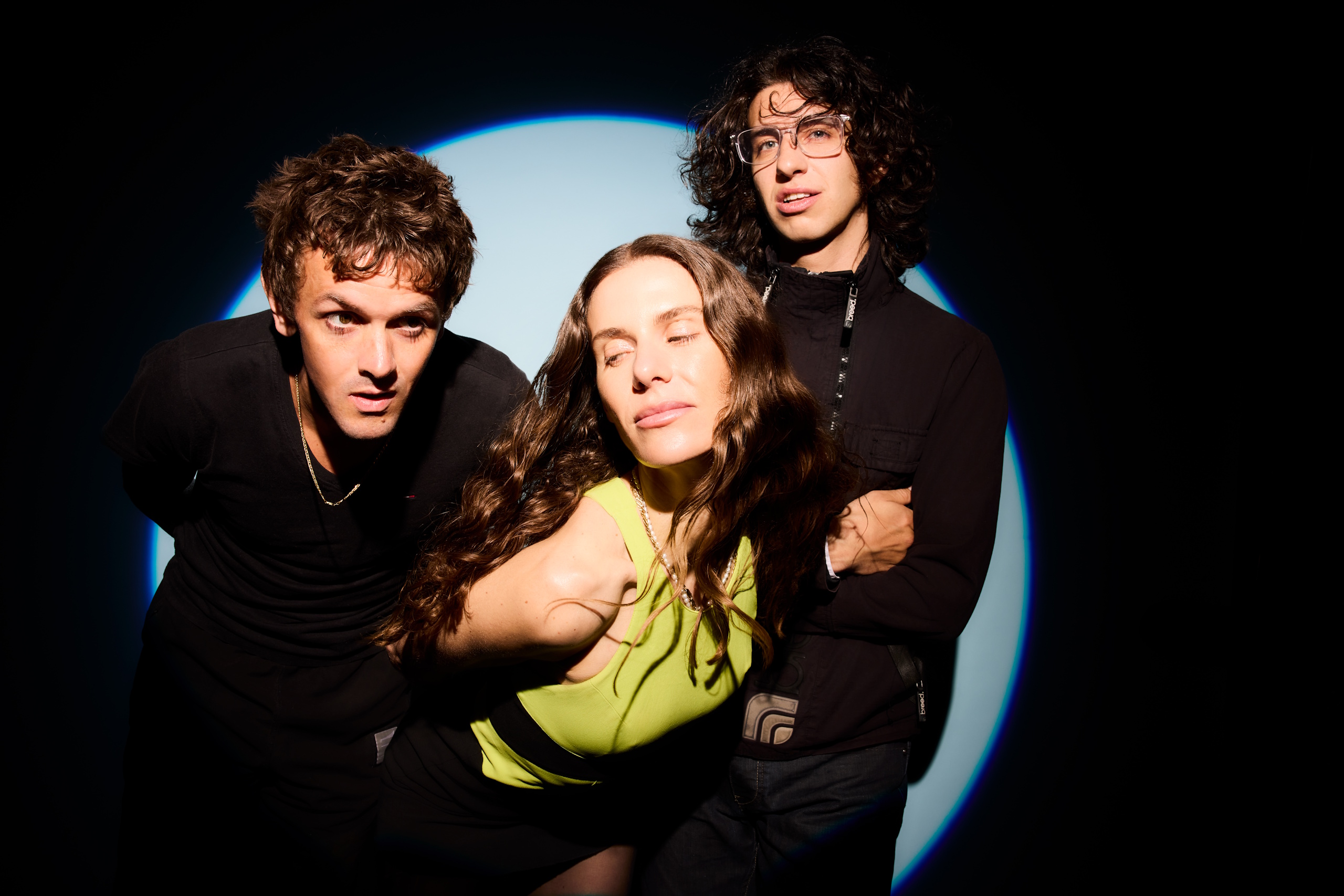 Pressebild der Londoner Band Bar Italia. Wir verlosen Tickets für drei Deutschlandkonzerte!