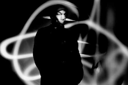 Hungriges Comeback: Tricky mit „Out Of Place“ (feat. Marta Złakowska)