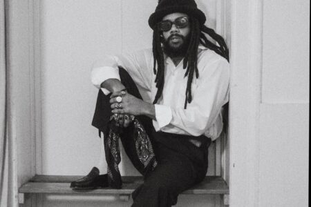 Afropunk und Rap: „Build N Destroy“ von JuJu Rogers