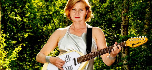 Bernadette La Hengst