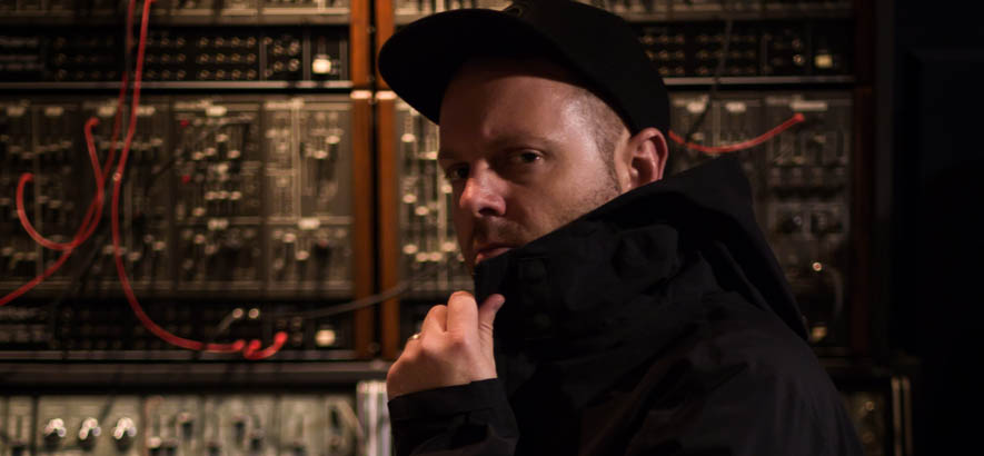 DJ Shadow