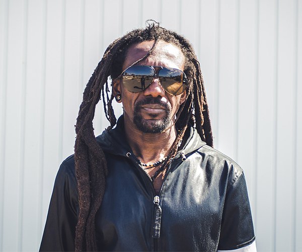Labelshow - Compost: Brian Low &  Mr Raoul K