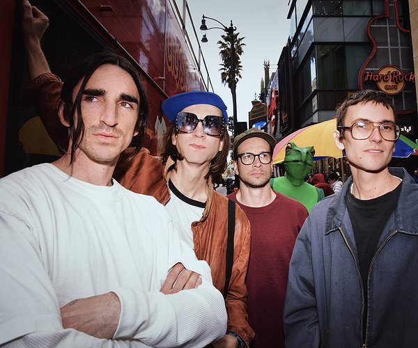 One Track Pony - Politischer Shoegaze – DIIV