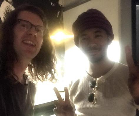 Zimmer 4 36 - Talk mit Toro Y Moi